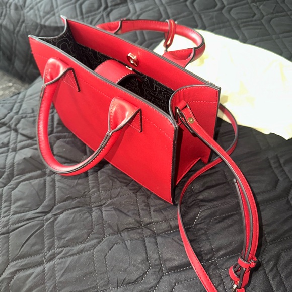 True Religion Bold Red Crossbody Bag - Picture 4 of 4